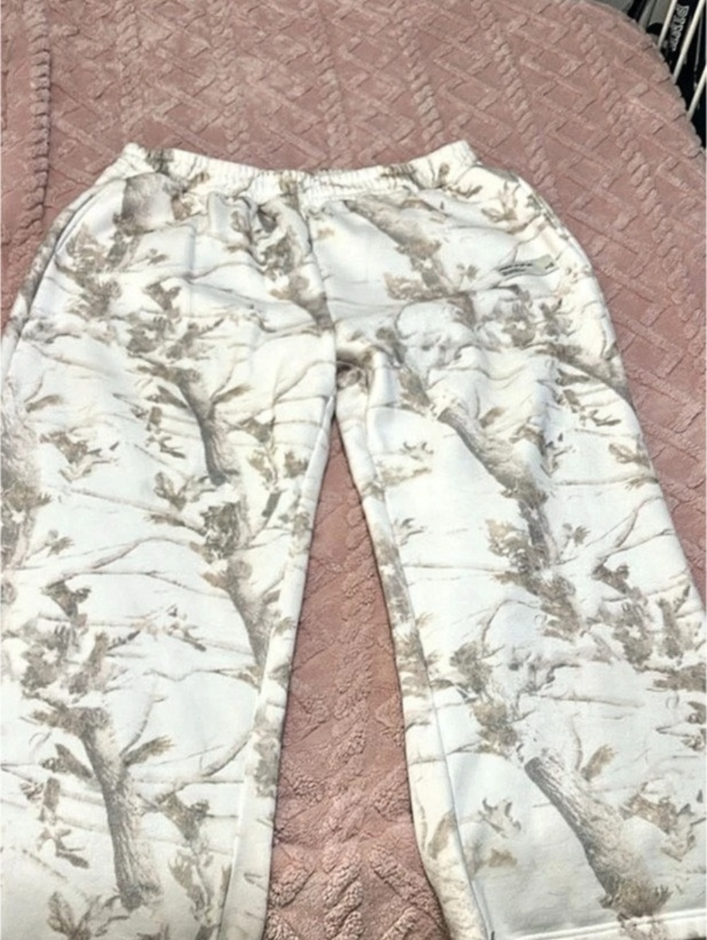Comfrt White Oak Straight Leg Sweatpants